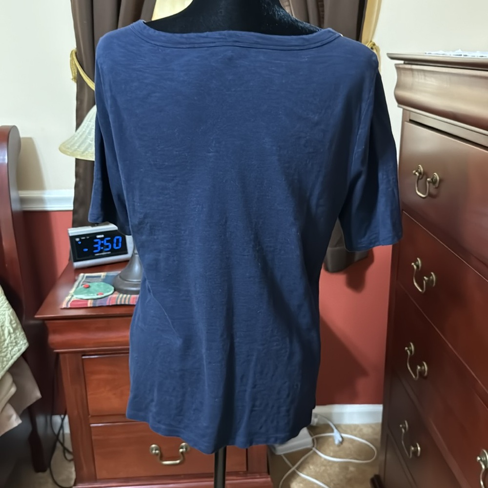 Talbots Tee - Picture 4 of 8